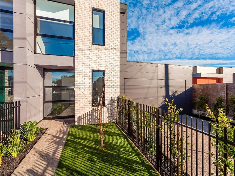 The Ultimate Eye Catching Townhouse