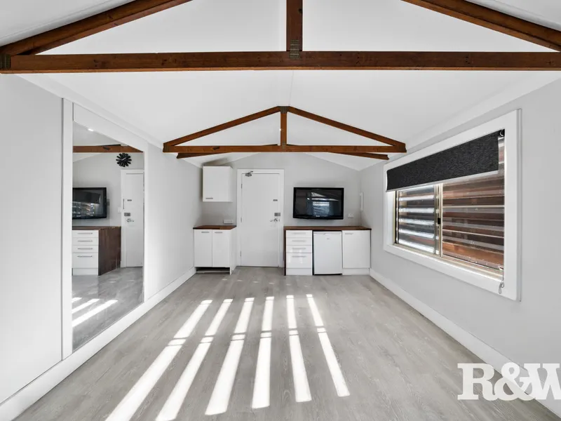 Newly Renovated Studio