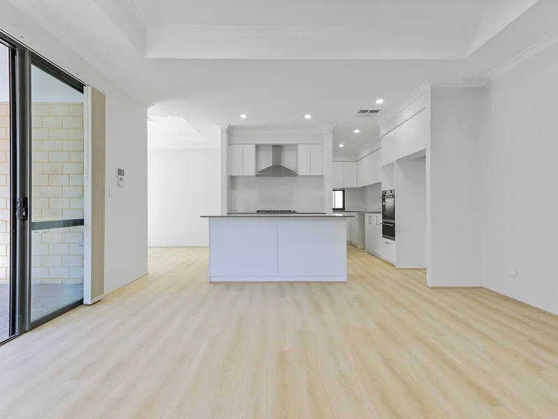 Welcome Home to Luxury Living in Willetton!