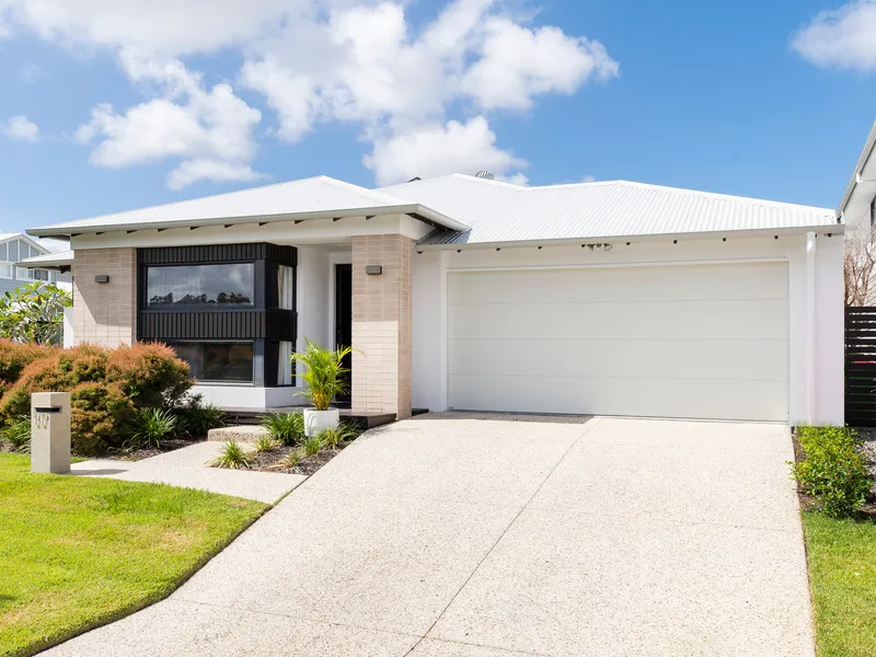 Exquisite Former Plantation Homes Display Home in 'The Surrounds'