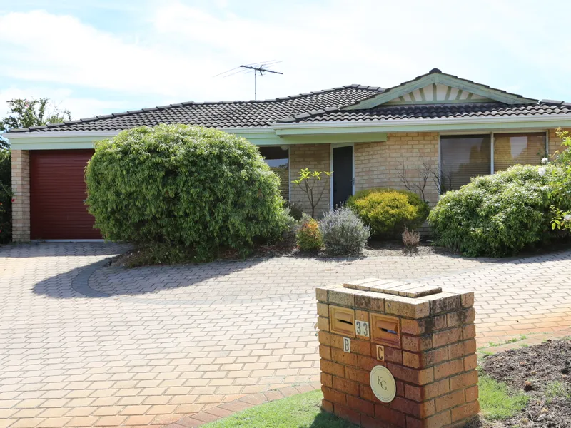 Family Home in Parkside Cul-De-Sac
