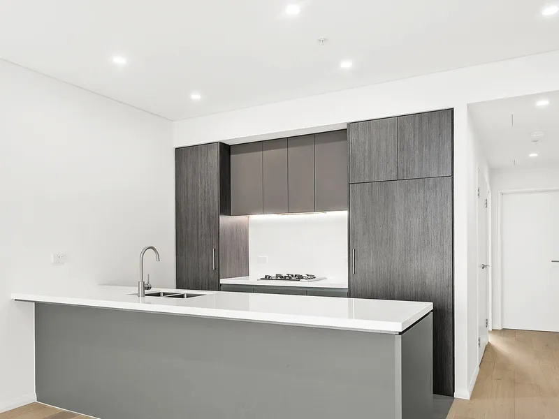 CONTEMPORARY.