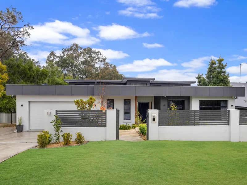 An immaculate luxury and contempoary residence 