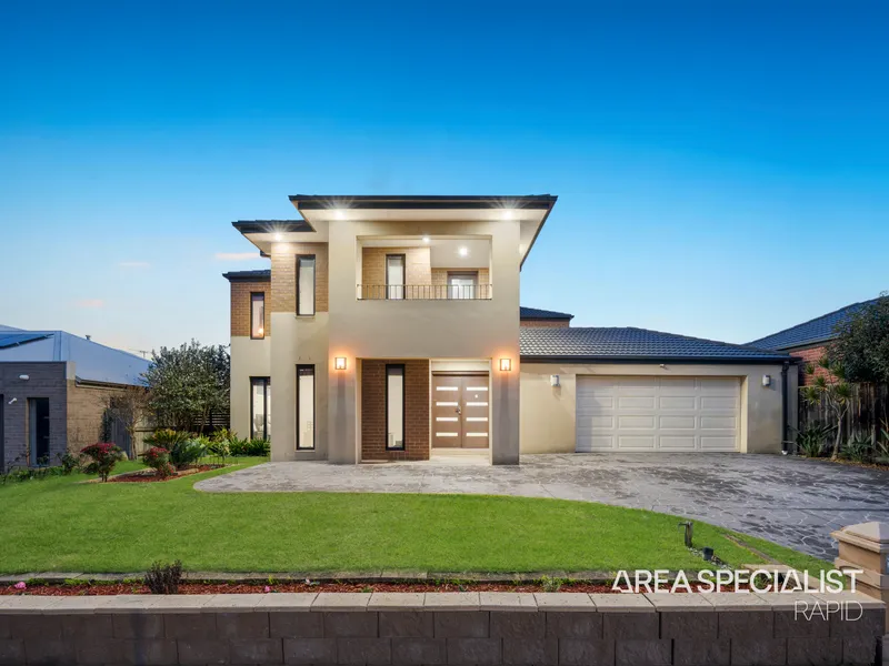 Elegant Lyndhurst Estate!