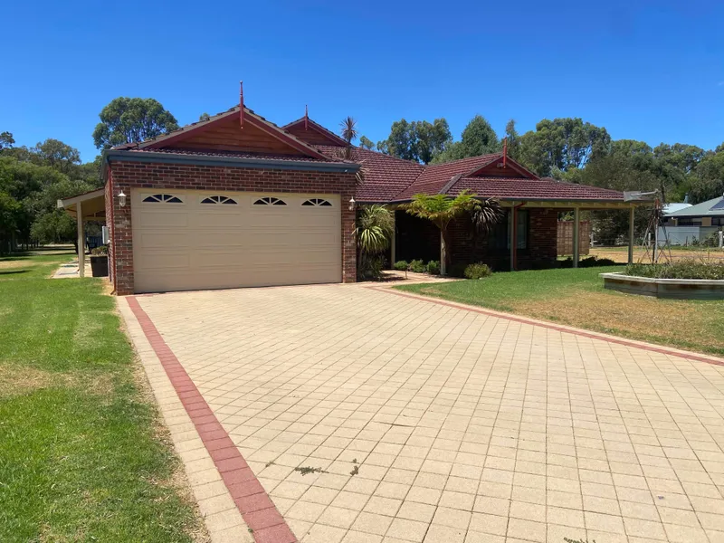 Experience Countryside Serenity