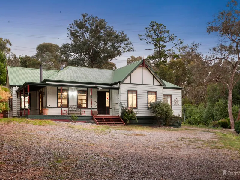 Spacious Family Property with Sensational Workshop