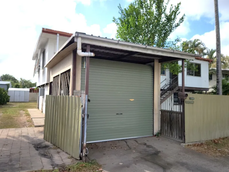 RENOVATOR - OPPORTUNITY IN THE HEART OF KIRWAN