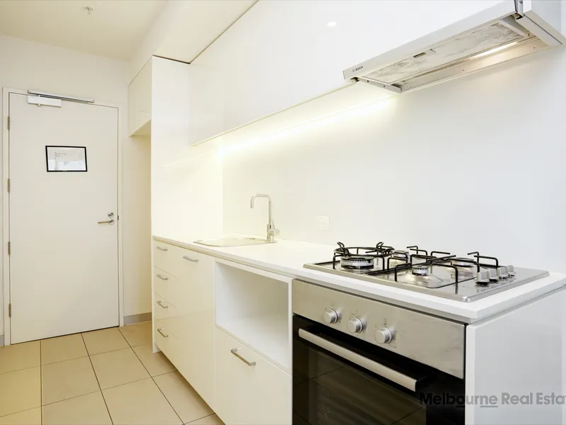 Bright with Views and oh so central!!