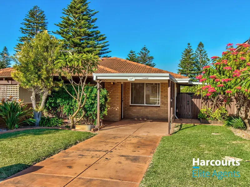 Rare Prime Waterside Duplex Opportunity