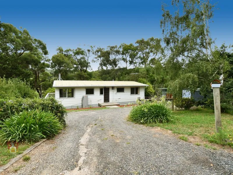 Down the end of the Lane. (The property is also known as 45 Tarranna Grove, Chum Creek)