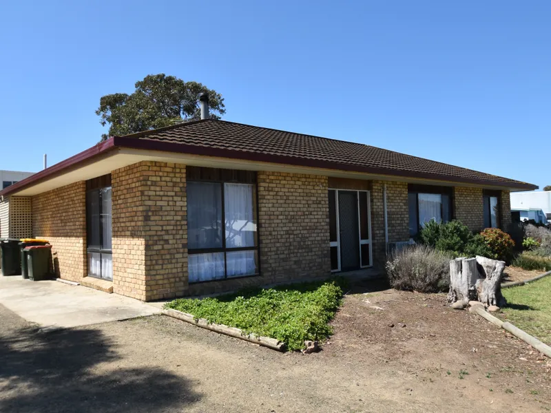 New Price! Convenient  location, great investment!