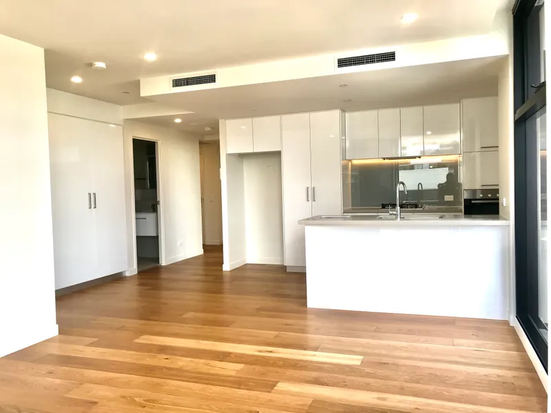 New Luxury 2 Bedroom 2 Bathroom Apartment in South Brisbane