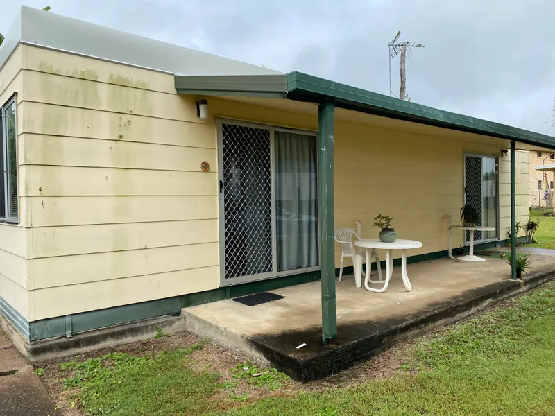 SMALL BEDSIT IN URANGAN