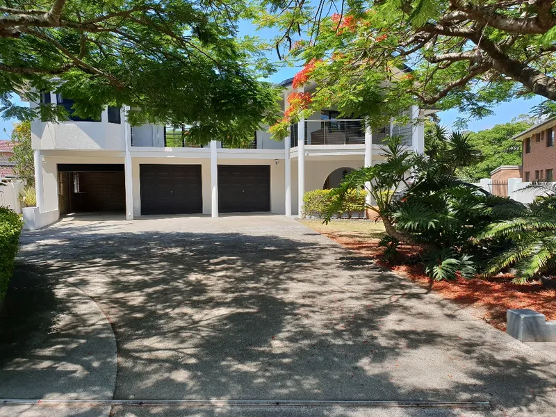 Executive Brunswick Heads Home. Available 10th September 2021