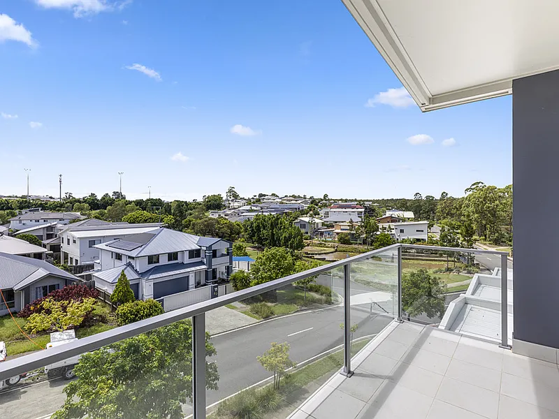 Lakeside Apartment, with STUNNING Views! Offers over $299,000!