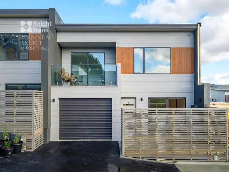 Only 1 x 3 bedroom left - terrace townhouse development