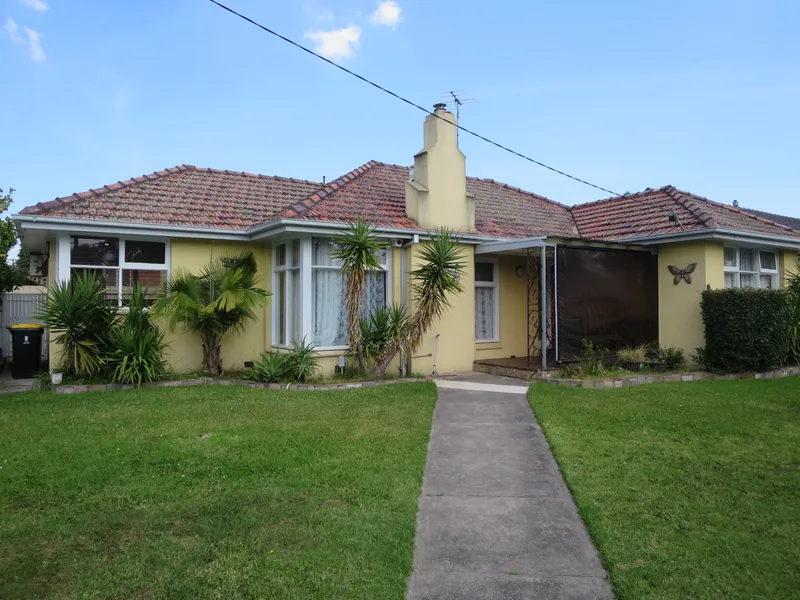 IDEAL FAMILY HOME WITH ROOM TO MOVE