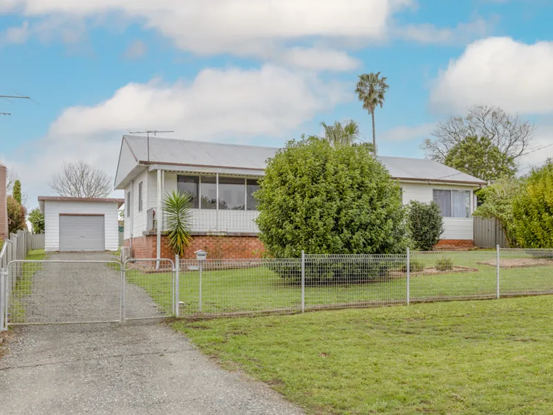 AMAZING OPPORTUNITY ON 1012 sqm