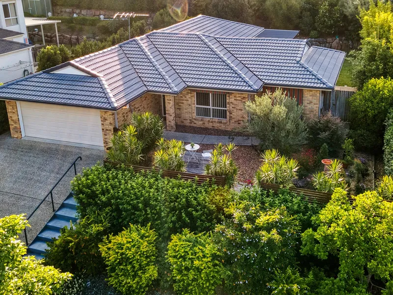 Location Perfect, Low Maintenance Lowset!