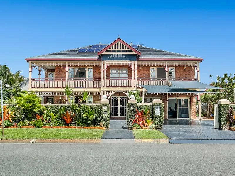 Iconic Waterfront Federation House For Sale