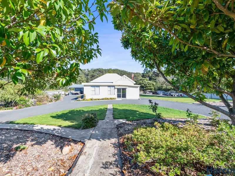 A Unique Lifestyle Opportunity