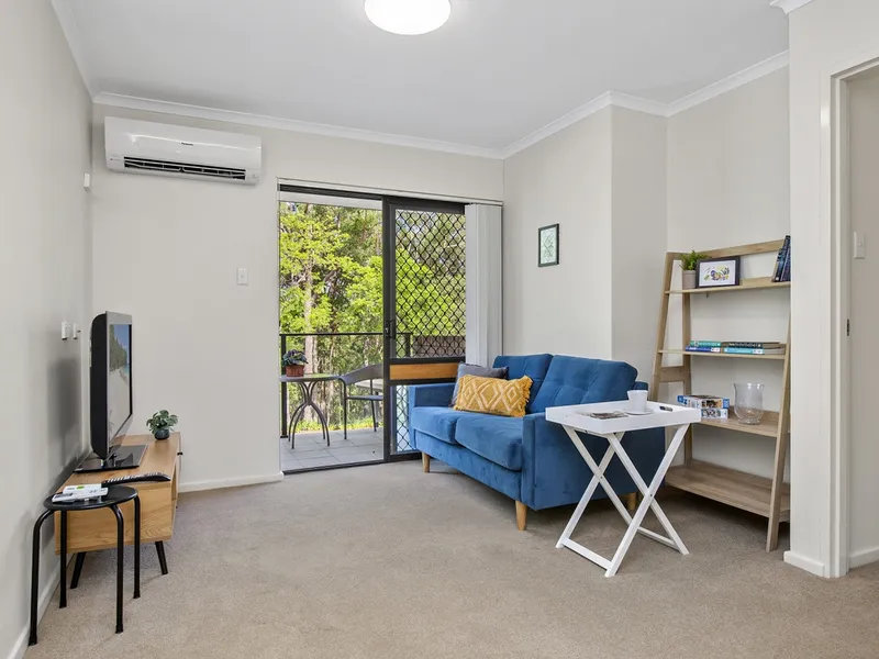 RETIREMENT HAVEN - FULLY SERVICED APARTMENT for people aged Over 55 only.