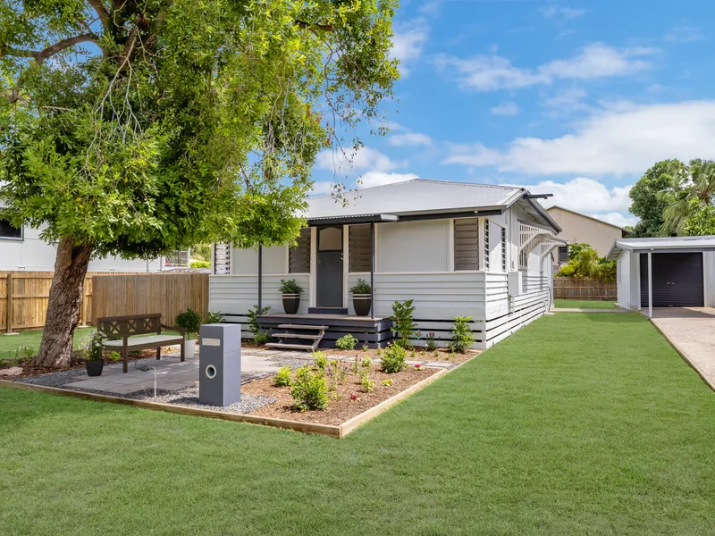 CLASSIC COTTAGE IN ONE OF MUNDINGBURRA'S BEST LOCATIONS