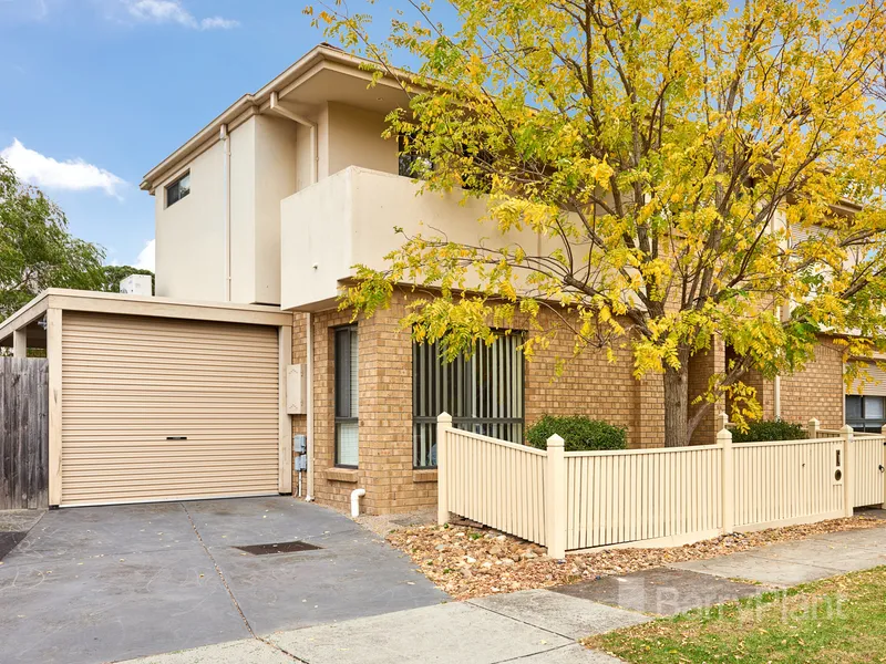 CONVENIENT AND CLASSIC LIVING