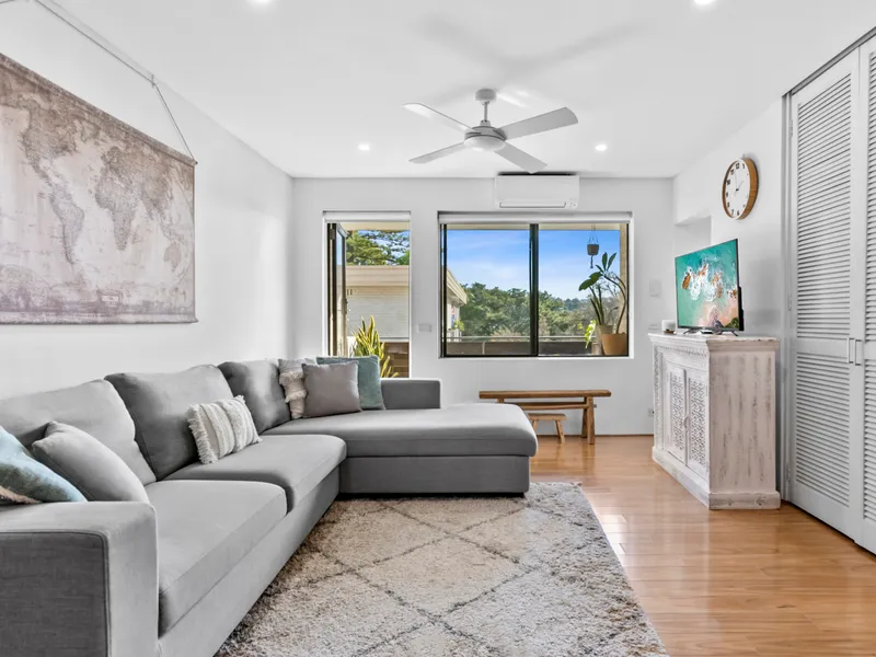 Prime Cosmopolitan Beachside Position