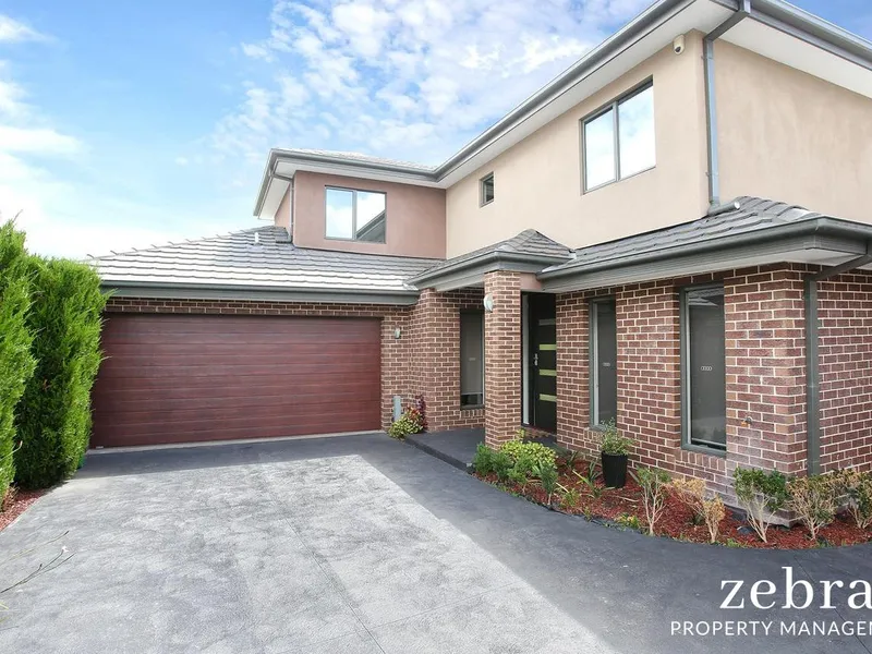 SPACIOUS TOWNHOUSE IN SORT AFTER LOCATION