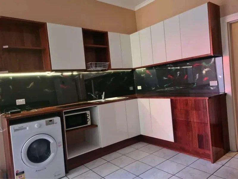 PRIVATE SELF CONTAINED 1 BEDDER IN SHARE HOUSE