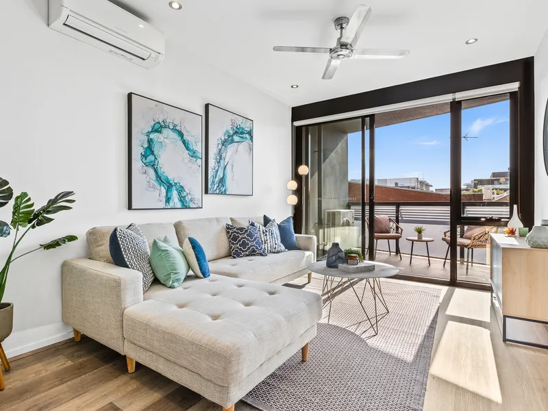 STYLISH OFFERING OF CONVENIENCE AND QUALITY IN A PREMIER SETTING