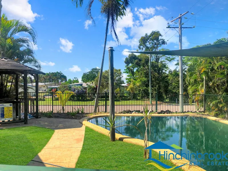 Charming Family Home with Swimming pool on 1,093 m2