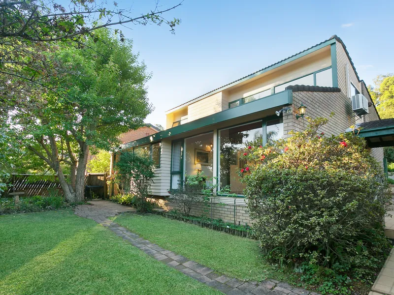 Immaculate character home of architectural design