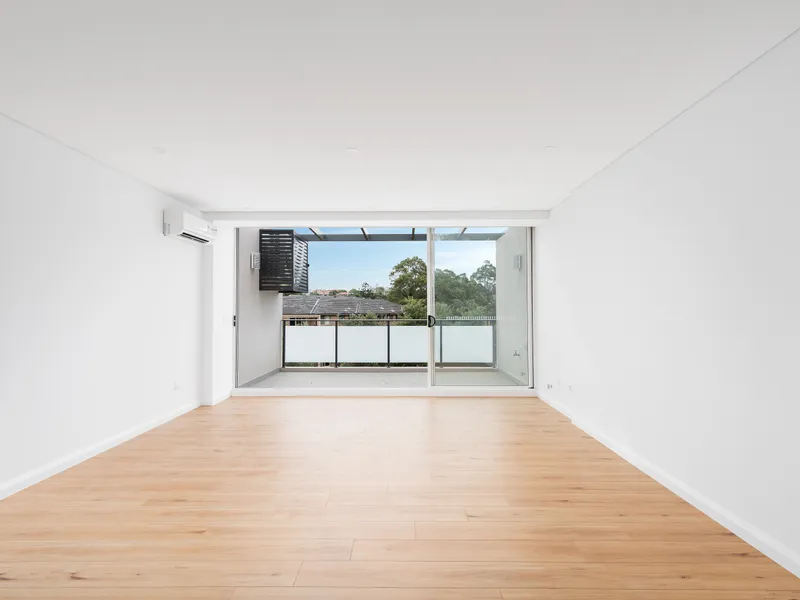 Sunny and modern apartment