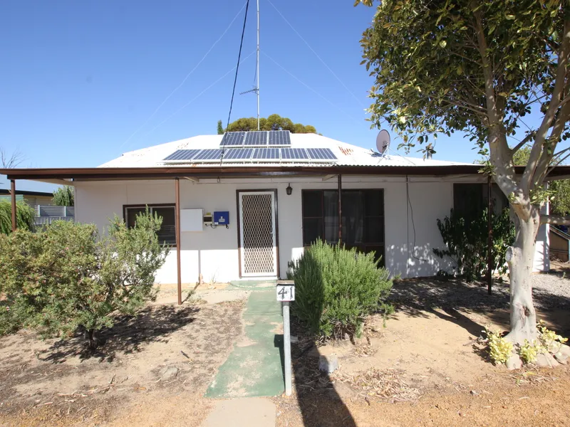 BIG COUNTRY HOME ON A BUDGET - SUIT INVESTORS $290 PER WEEK