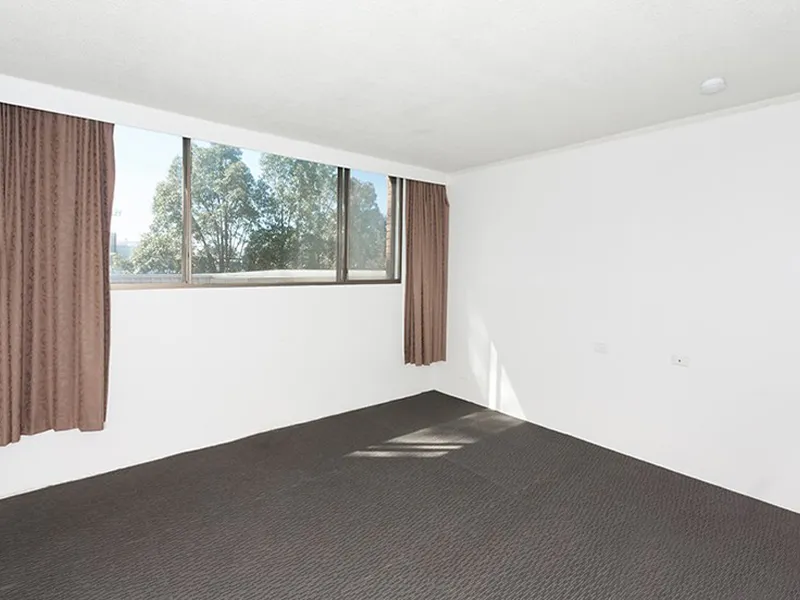 Conveniently positioned 