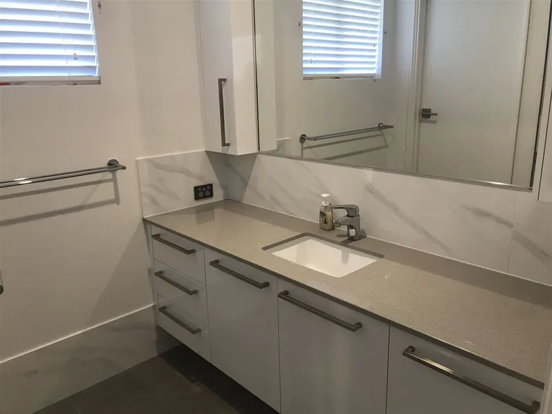 Practically brand new 4 x 2