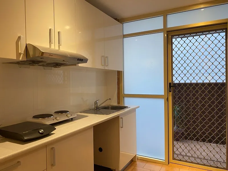 Very Secluded Three Bedroom Villa!