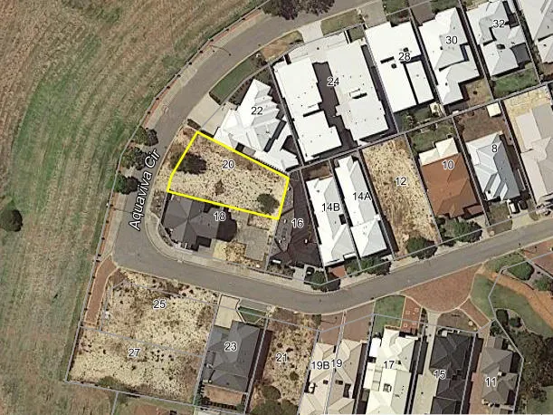 SUPERB VIEWS OVERLOOKING THE RIVER WETLANDS