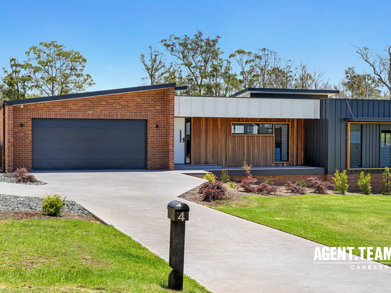 Luxurious Living at 4 Stony Creek Lane, Mossy Point
