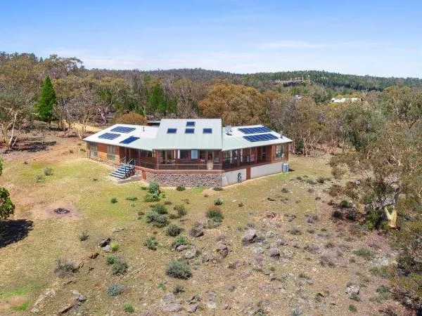 8 ACRE RURAL COOMA PROPERTY