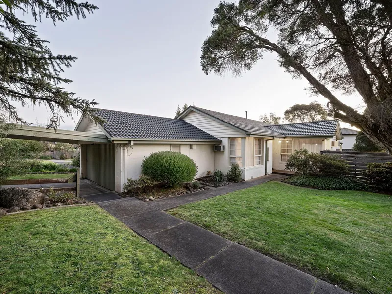 Love the space, classic feel, and stunning corner potential