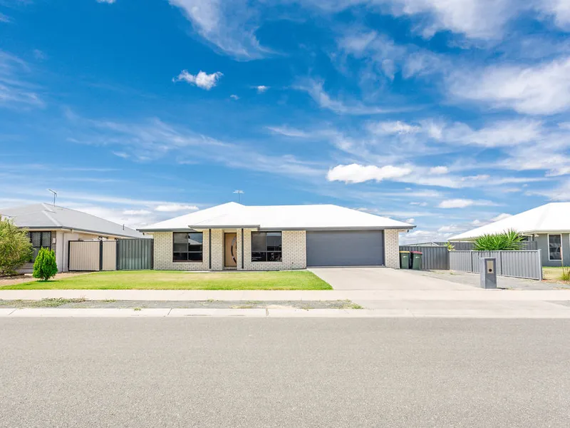 Family Home with a Large Functional Shed