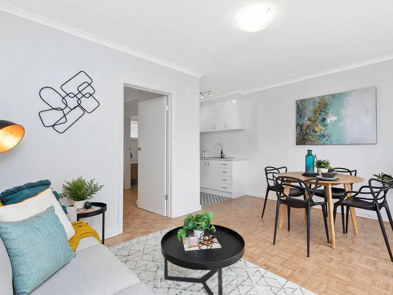 Stylish One Bedroom With A Sea-Breeze