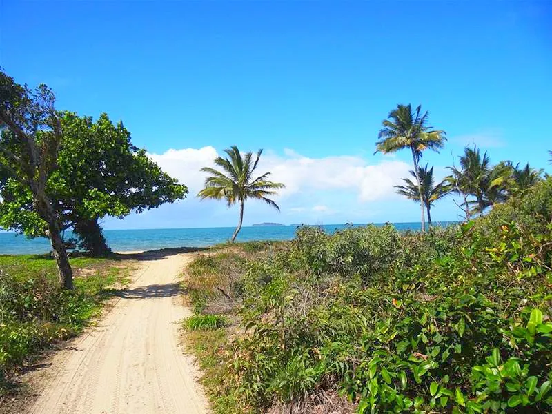 INCREDIBLE VALUE!  PICTURE PERFECT ABSOLUTE BEACHFRONT LAND, IDEAL GETAWAY LOCATION