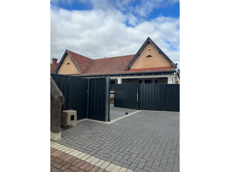 5 Bedroom Bungalow in Glenside