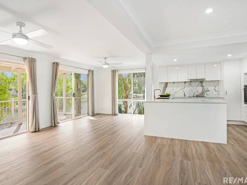 BEAUTIFULLY RENOVATED TOWNHOUSE WITH STUNNING WATER VIEWS