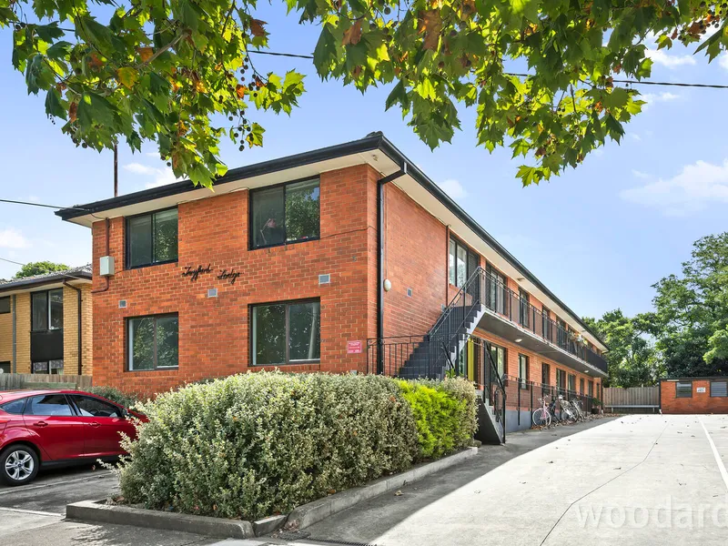 Spacious and Superbly Positioned