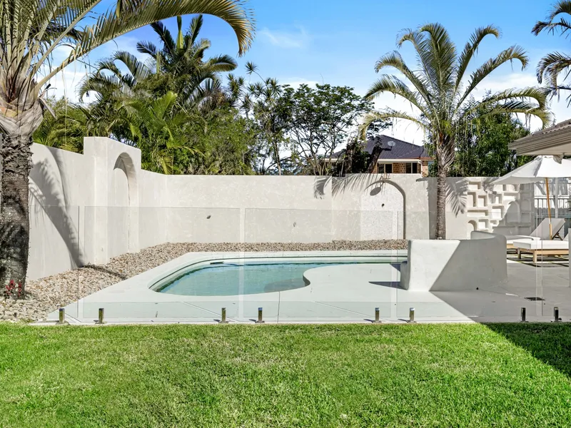 The Perfect Family Home & Motivated Vendor!!